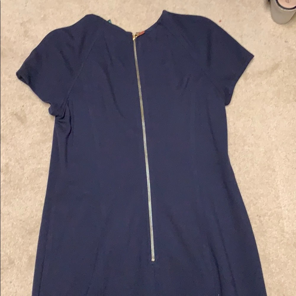 Dress - Picture 4 of 4